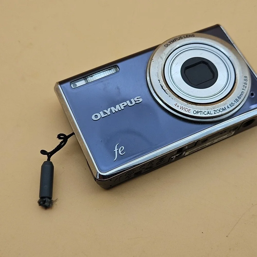 OLYMPUS FE-4010 Digital Camera - Untested As Is For Parts No Battery